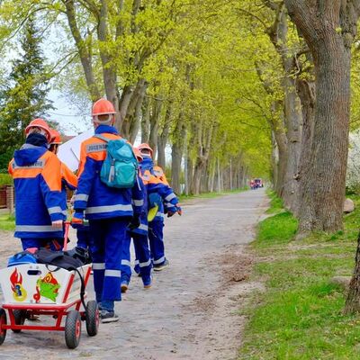 Fr&uuml;hlingsmarsch der Jugendfeuerwehren im Landkreis_Foto 3