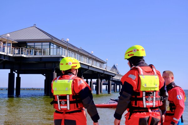 Mehr Sicherheit im Einsatz - K&auml;lteschutzanz&uuml;ge_Foto 1