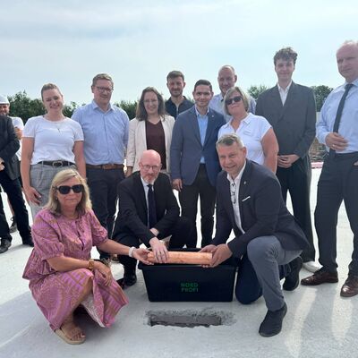 Feierliche Grundsteinlegung f&uuml;r das neue Regionale Berufliche Bildungszentrum in Greifswald_Foto 1