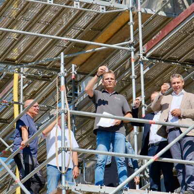 Deckenfest f&uuml;r das neue Gefahrenabwehrzentrum in Greifswald_Foto 2