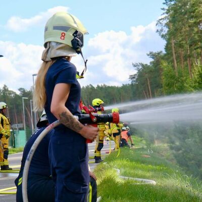 Katastrophenschutz trainiert Vegetationsbrandbek&auml;mpfung in Torgelow_Foto 1
