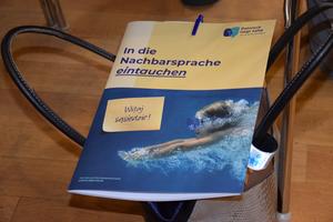 Brosch&uuml;re "In die Nachbarsprache eintauchen" DP-Bildungsforum