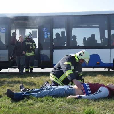 Fiktives Flugzeugungl&uuml;ck: Rettungskr&auml;fte im Landkreis &uuml;ben den Notfall