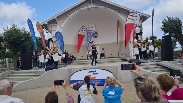 1. Landessportspiele_Integrativer Showtanz