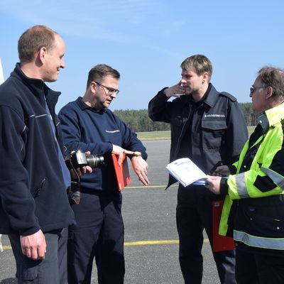 Fiktives Flugzeugungl&uuml;ck: Rettungskr&auml;fte im Landkreis &uuml;ben den Notfall