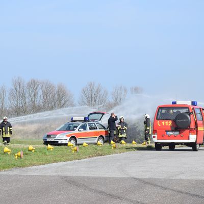 Fiktives Flugzeugungl&uuml;ck: Rettungskr&auml;fte im Landkreis &uuml;ben den Notfall