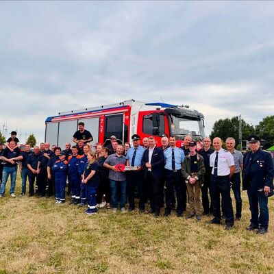 90+1 Jahre Freiwillige Feuerwehr Klein B&uuml;nzow_Foto 1
