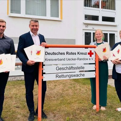 &Uuml;ber 43.000 Euro f&uuml;r das DRK Uecker-Randow Landkreis st&auml;rkt soziale Projekte im S&uuml;den_Foto 1