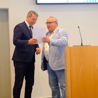 Landrat Michael Sack und der 1. stellvertretende Landrat J&ouml;rg Hasselmann