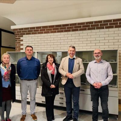 Besuch der Instrutec GmbH_Auf &Auml;mterbereisung im Amt Am Stettiner Haff: Landrat Michael Sack unterwegs in Eggesin.jpg